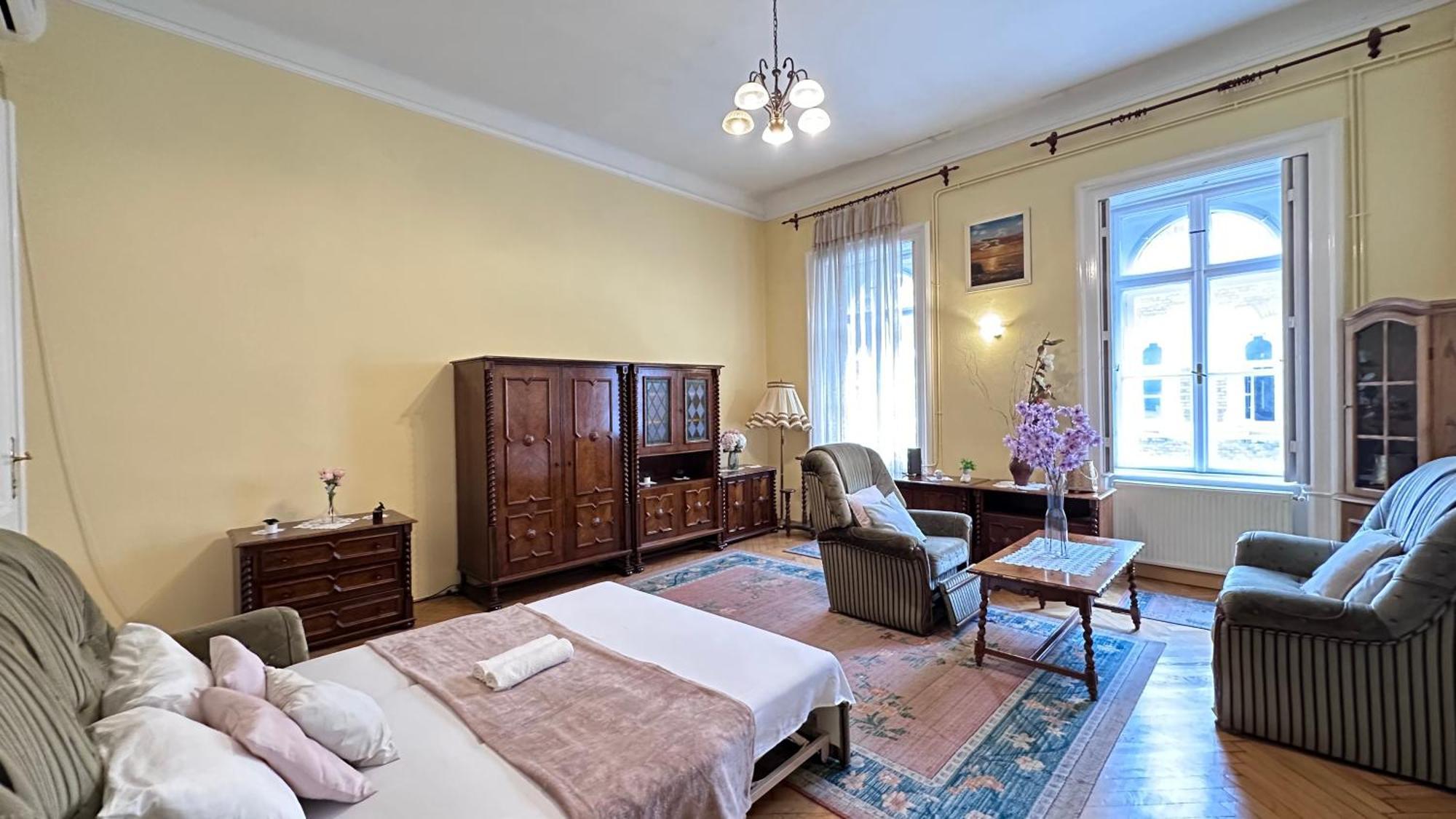 Apartament Jozsef 69 - 2brs, 5m To Newyork Cafe Budapesta